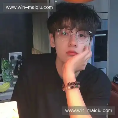 伍煦羿